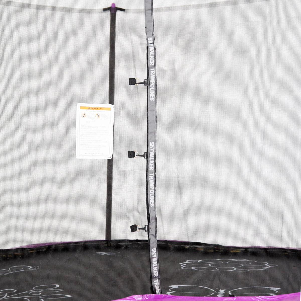 11' Trampoline with Enclosure Q8560