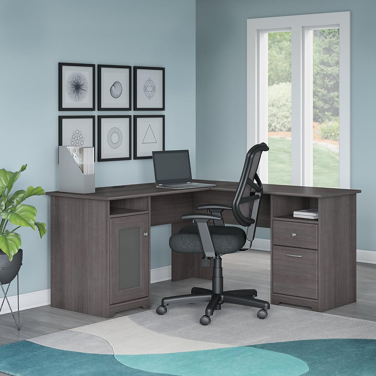 60W L Desk with Chair, Heather Gray E725