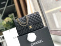 Black Handbag with Gold Toned Hardware U9100