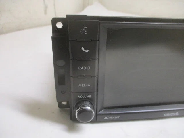 Single CD DVD Satellite Player Radio Stereo M11189