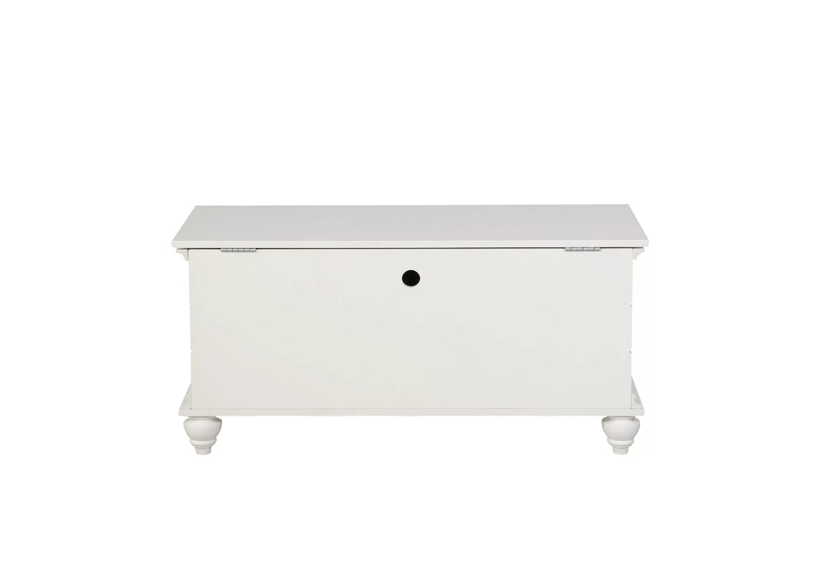 White Cedar Storage Chest A479564