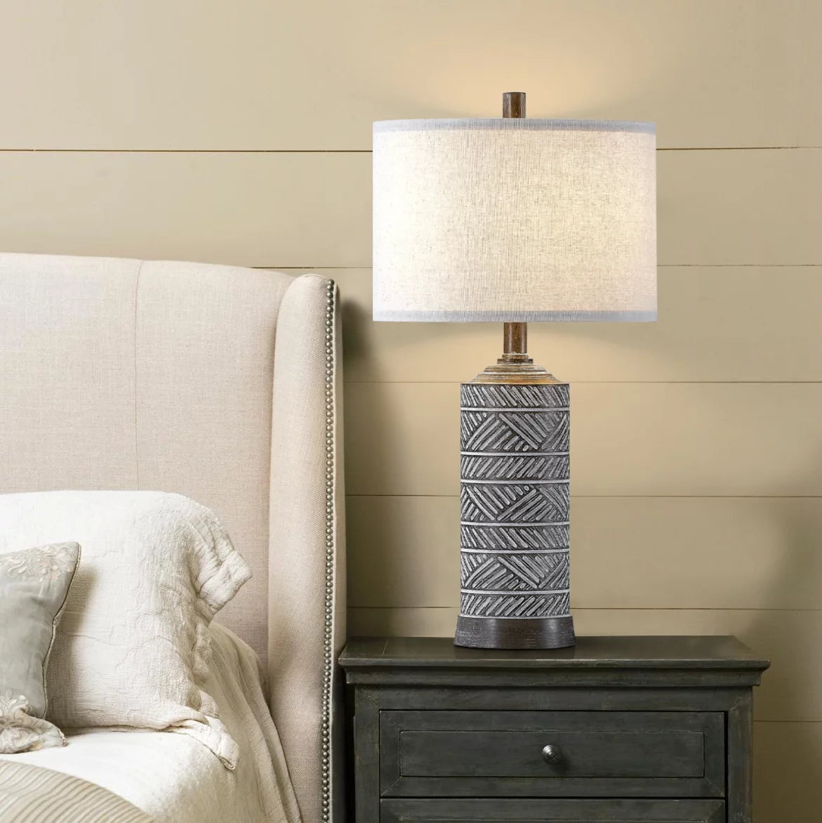 Farmhouse Table Lamp Set of 2 Weathered Wood Finish U737