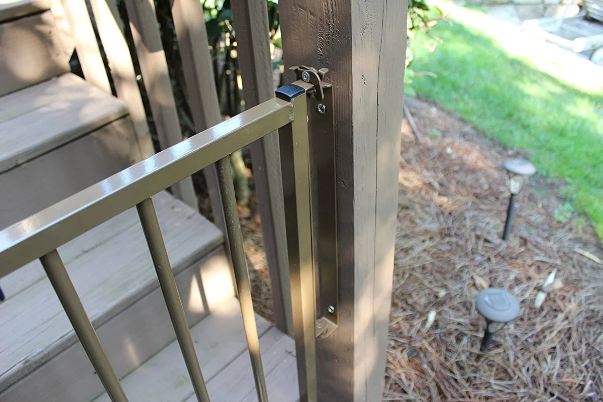 Outdoor Child Safety Gate Brown C34387