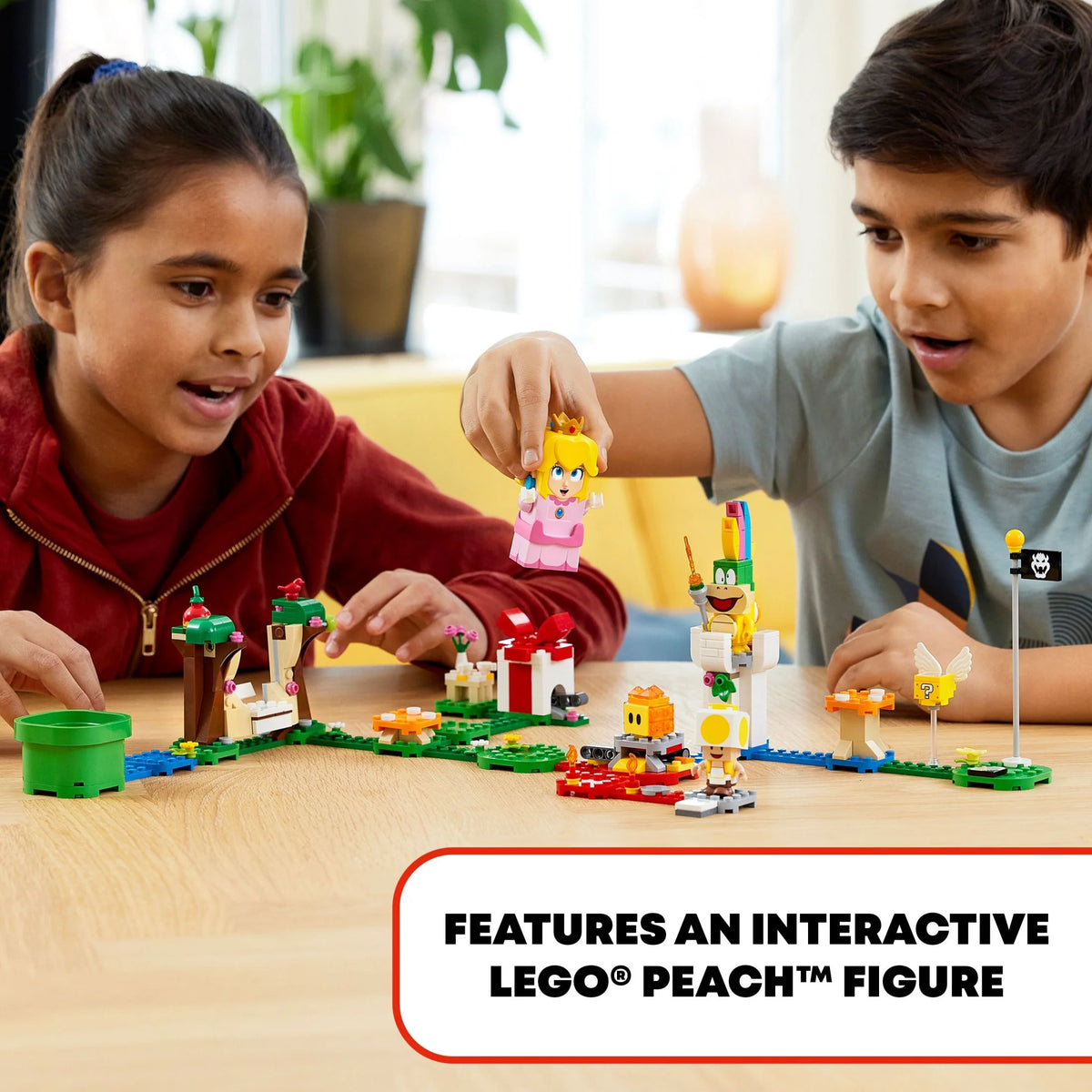 Buildable Game Toy with Interactive Figure K24391