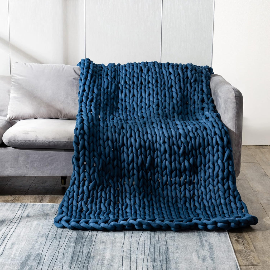 Chunky Knit Chenille Throw Blanket 50 x 60 R598