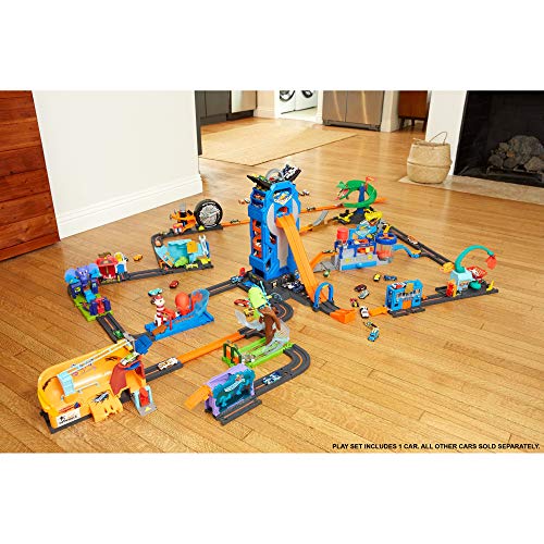 Mega Garage Playset V95694