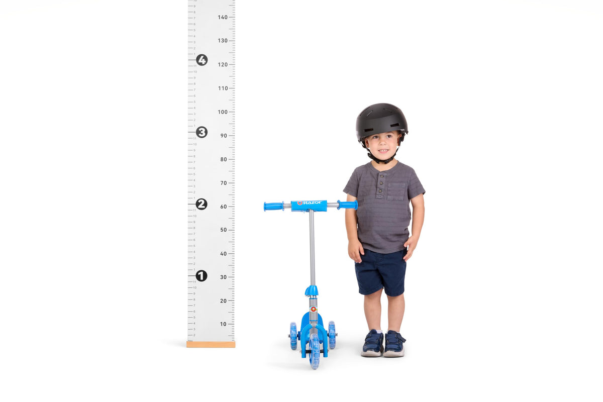 3-Wheel Kick Scooter for Younger Children Z6475