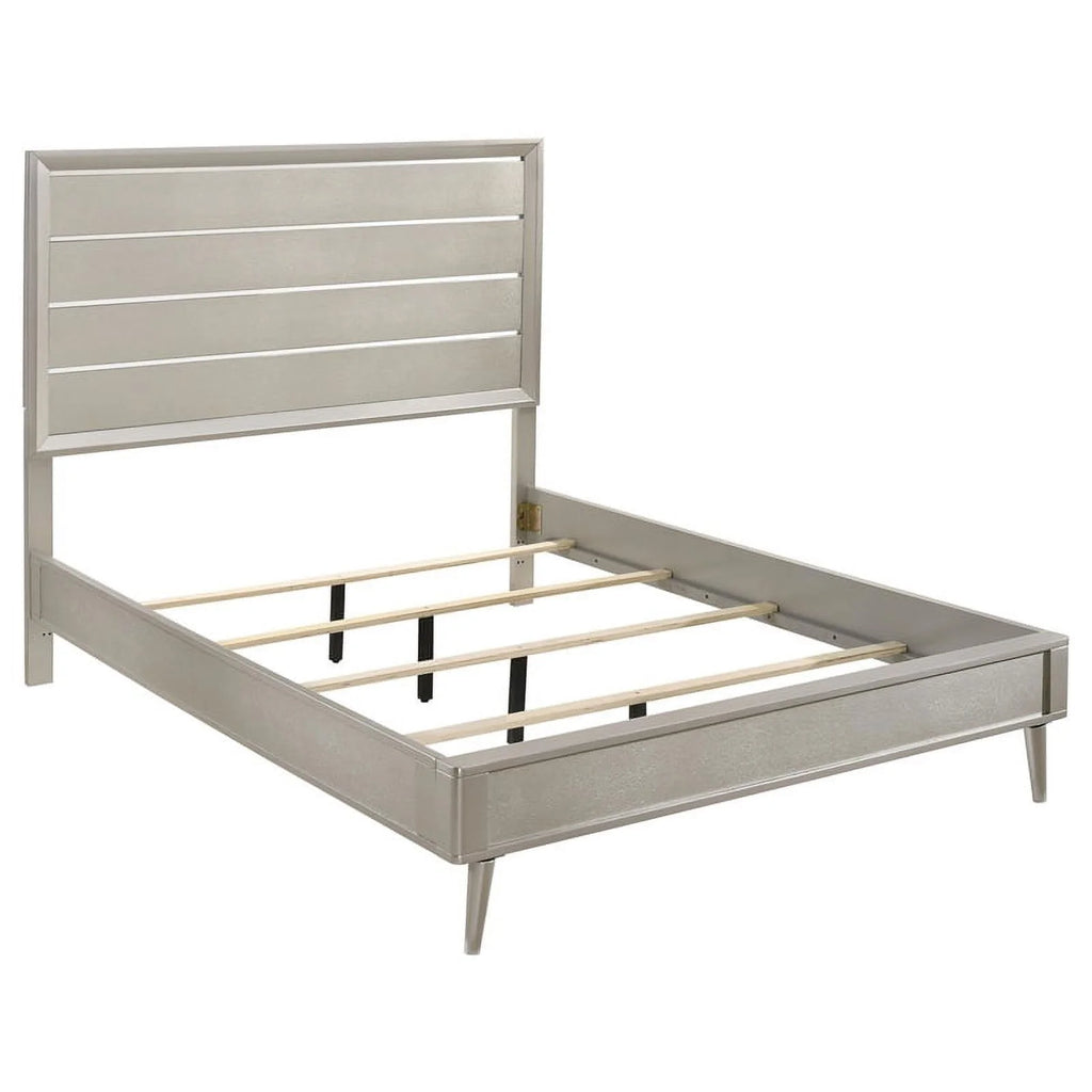 5 Piece Wood Queen Panel Bedroom Set J687658