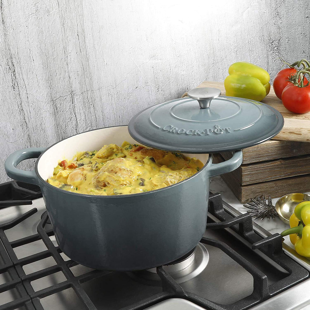 7-Quart Enameled Cast Iron Dutch Oven with Lid G67838