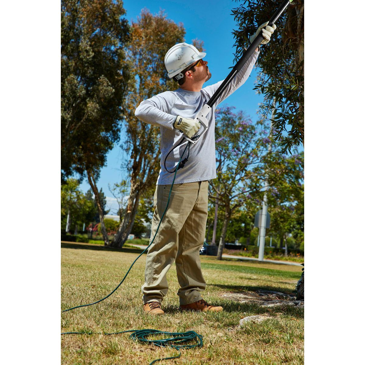 50 ft. 16/3 Gauge Indoor/Outdoor Extension Cord, Green Z6129