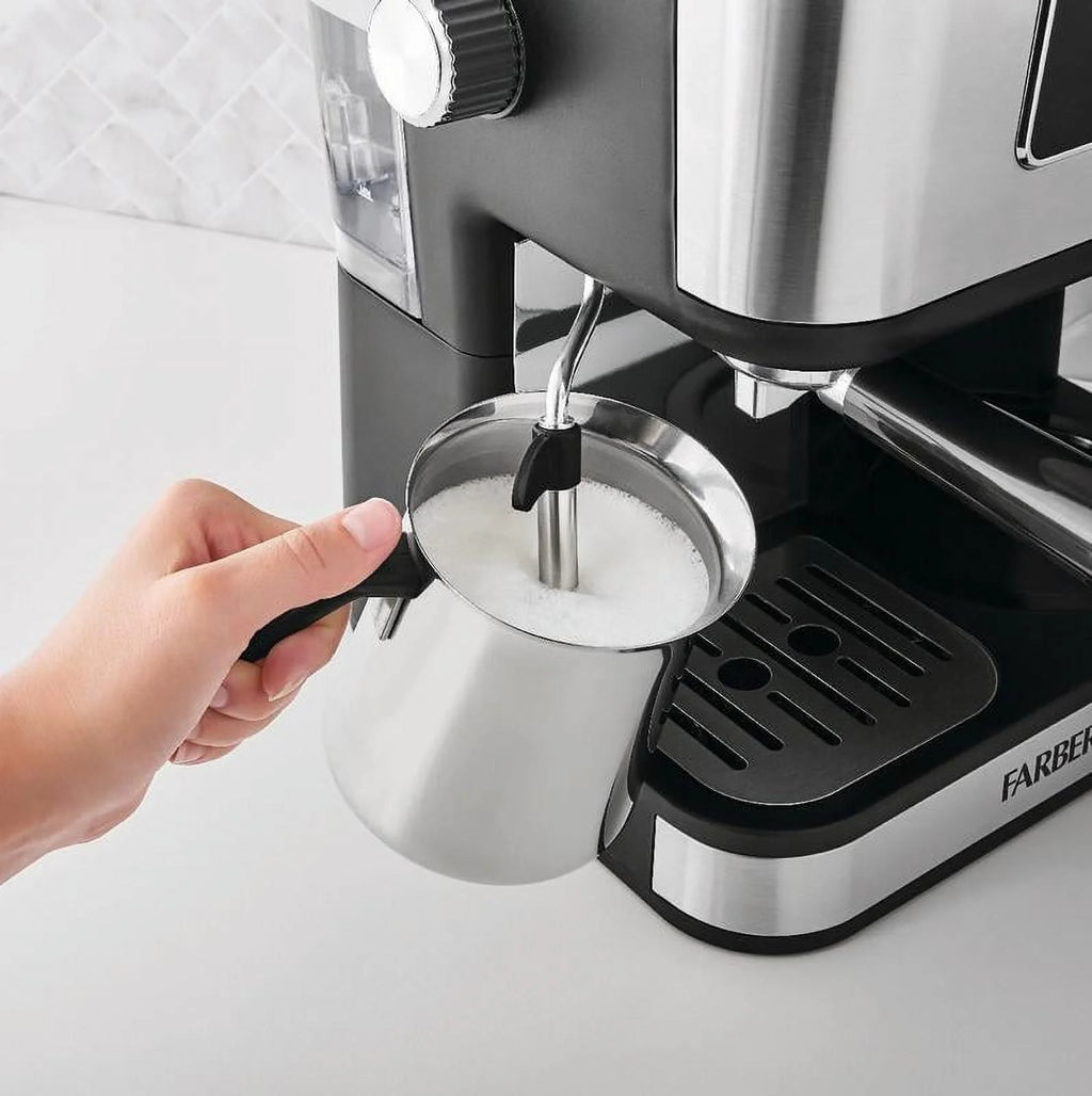10 Cup Coffee and Espresso Maker B821016