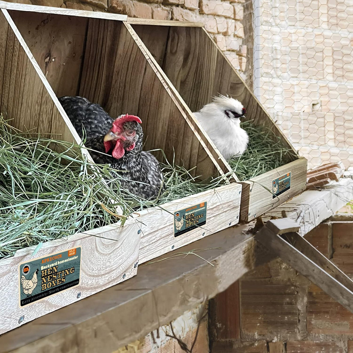 Single Compartment Wood Nesting Box (1 Pack) W5260