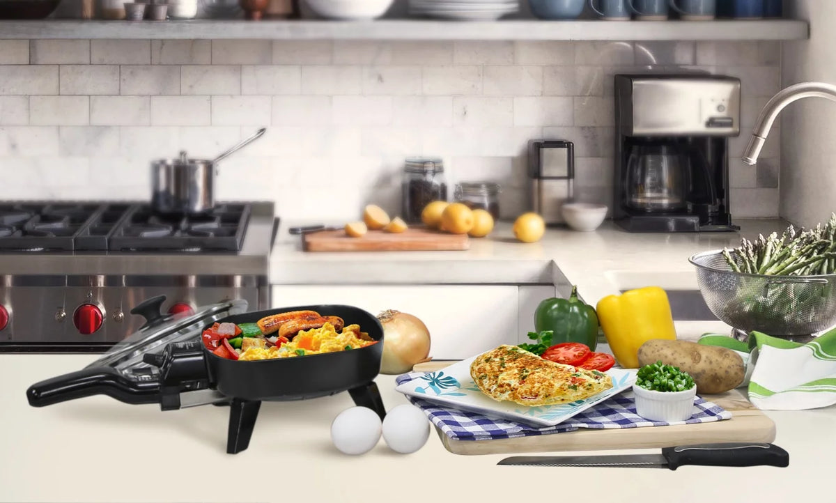 7" Electric Skillet with Glass Lid C822879