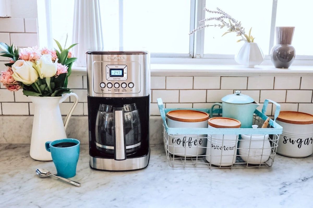14 Cup Programmable Silver Coffeemaker V5489