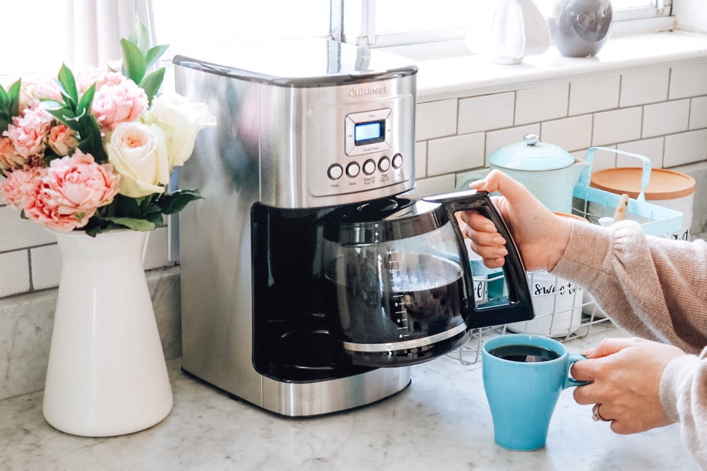 14 Cup Programmable Silver Coffeemaker V5489