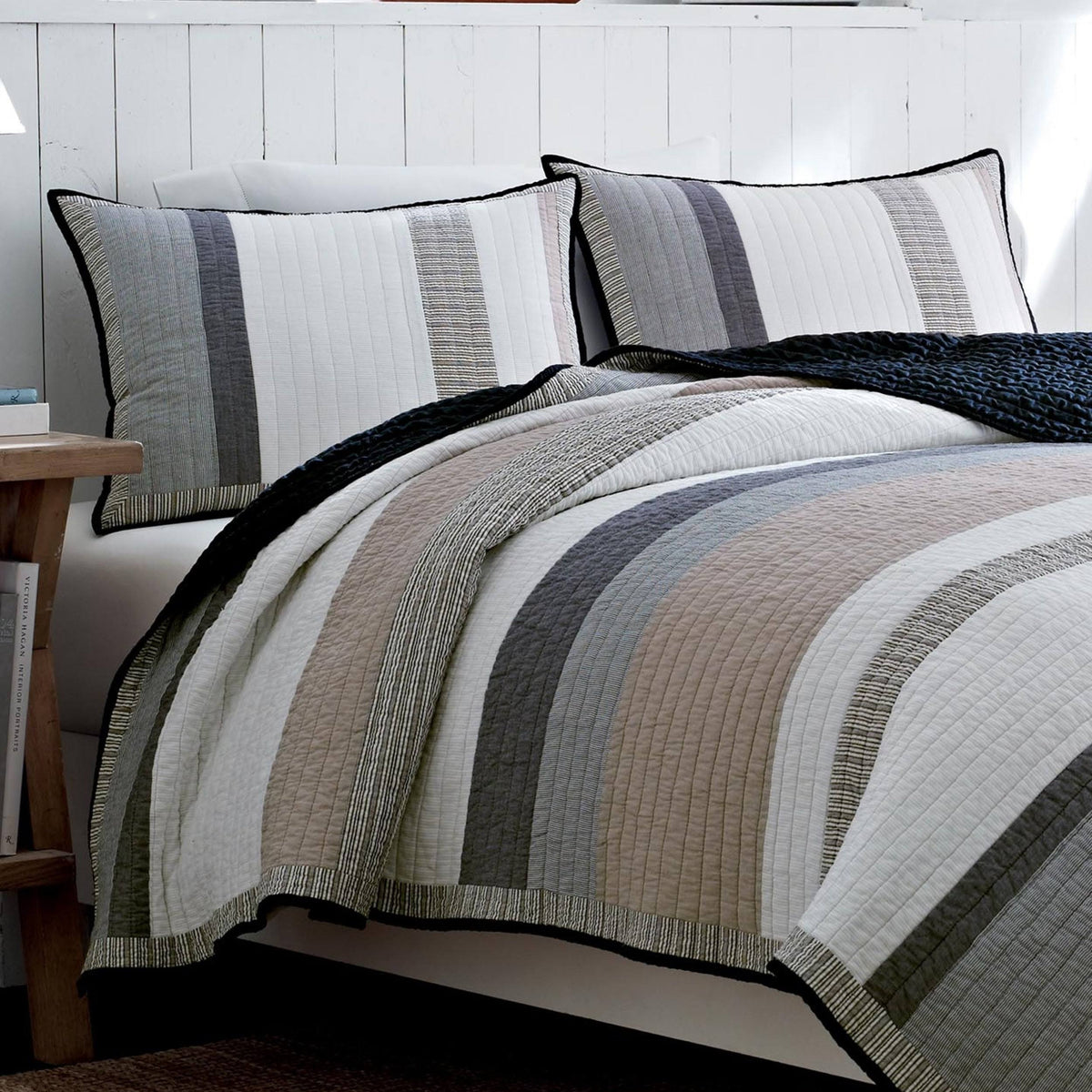 King Cotton Reversible Quilt T39387