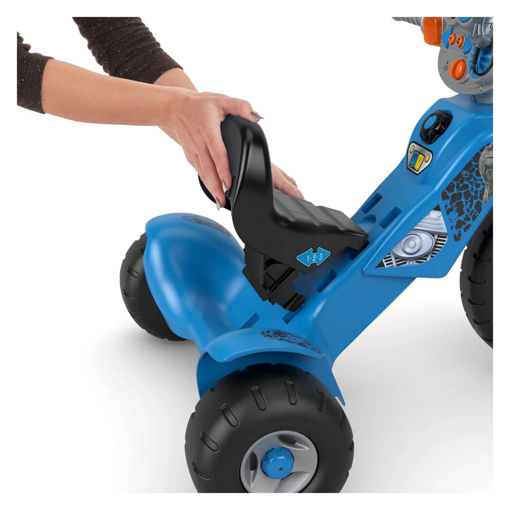 Jurassic World Velociraptor Dinosaur Tricycle P9951