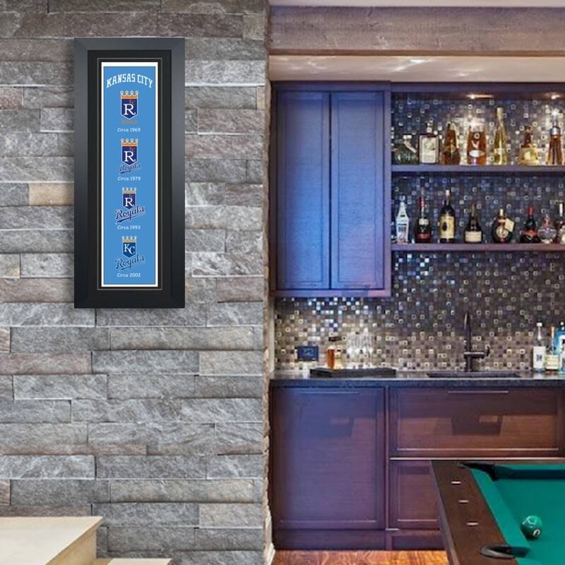 Framed Heritage Banner Z554865