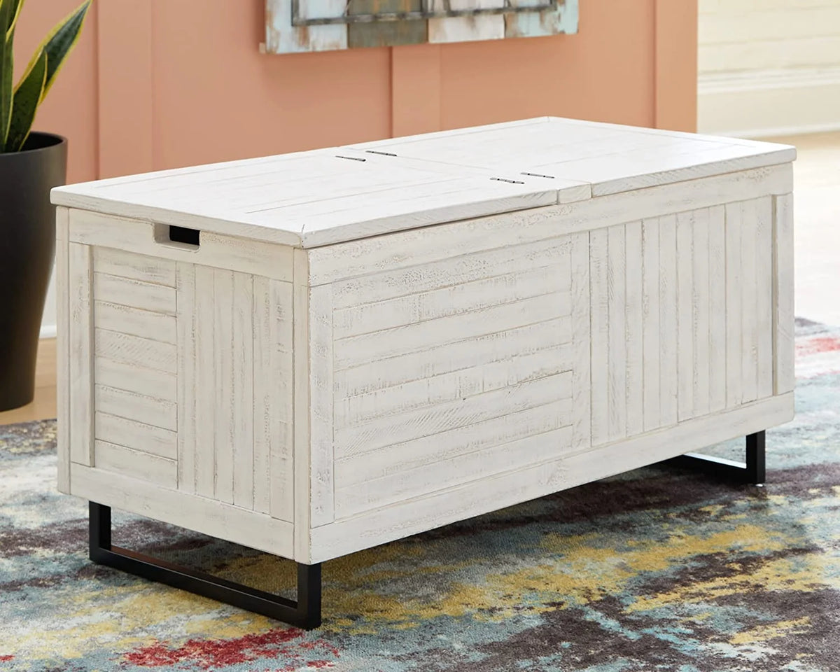 Storage Trunk or Coffee Table D416104