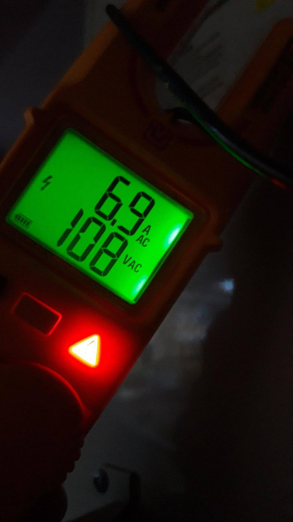 Electrical Tester with FieldSense H377647